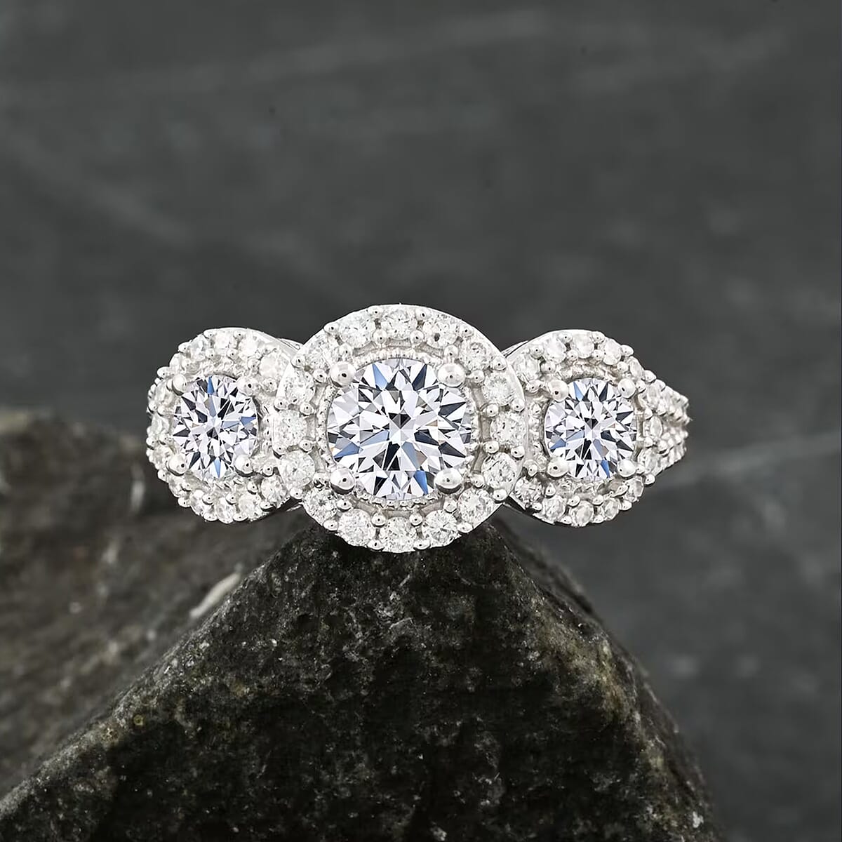 Luxuriant Lab Grown Diamond G SI 1.50 ctw Ring in Sterling Silver (Size 9.0) image number 7