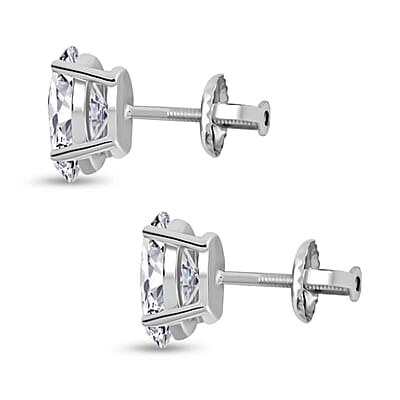 Luxuriant Lab Grown Diamond G-H VS 2.50 ctw Stud Earrings