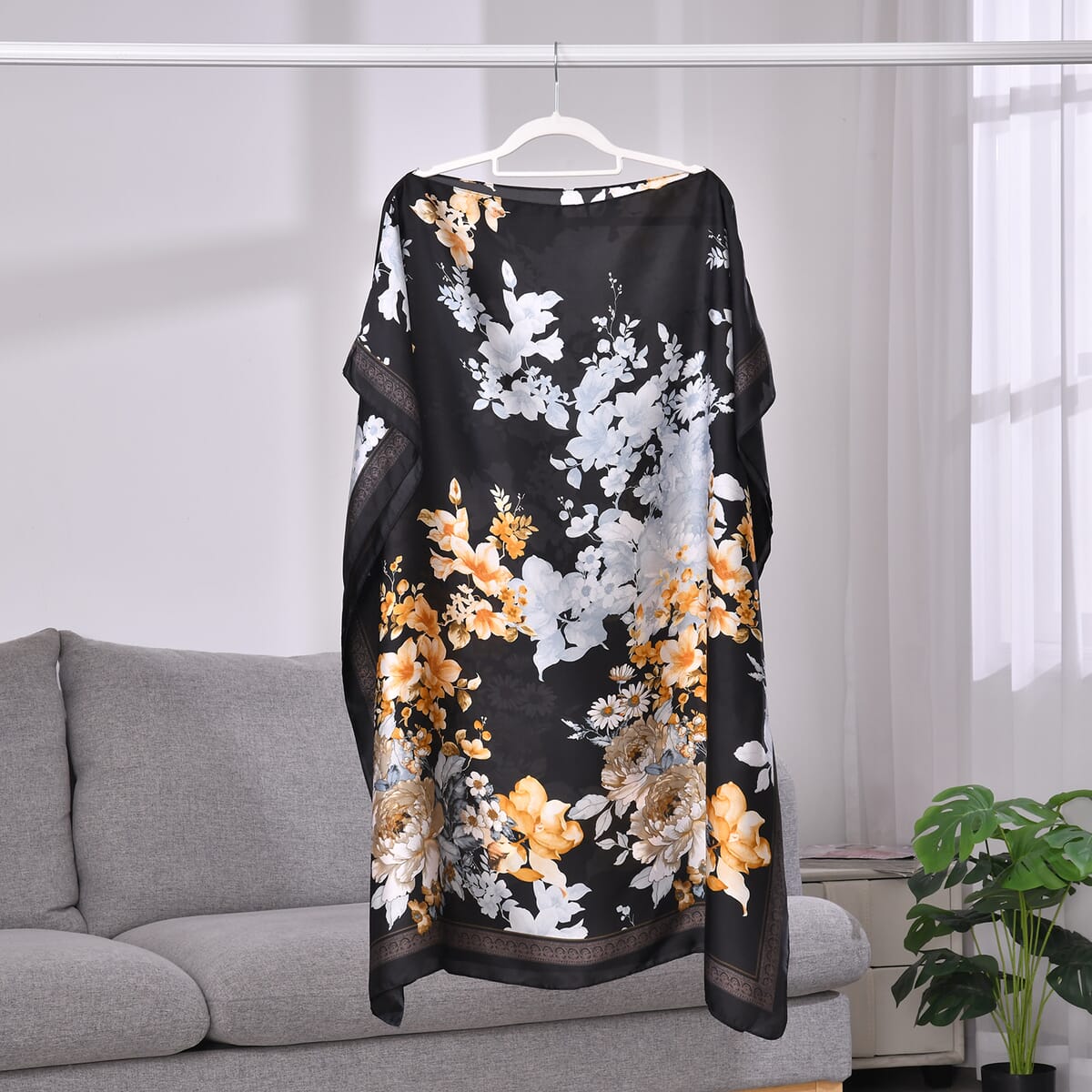 Black Floral Polyester Satin Kaftan – One Size Fits Most image number 1
