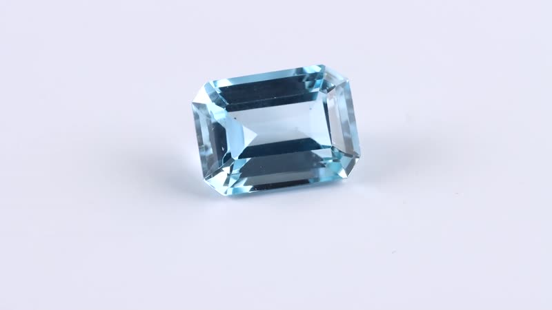 Swiss Blue Topaz (Oct 18x13 mm) 17.64 ctw