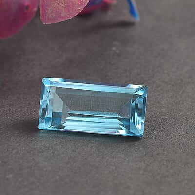 Sky Blue Topaz (Bgt 20x10 mm) 12.59 ctw