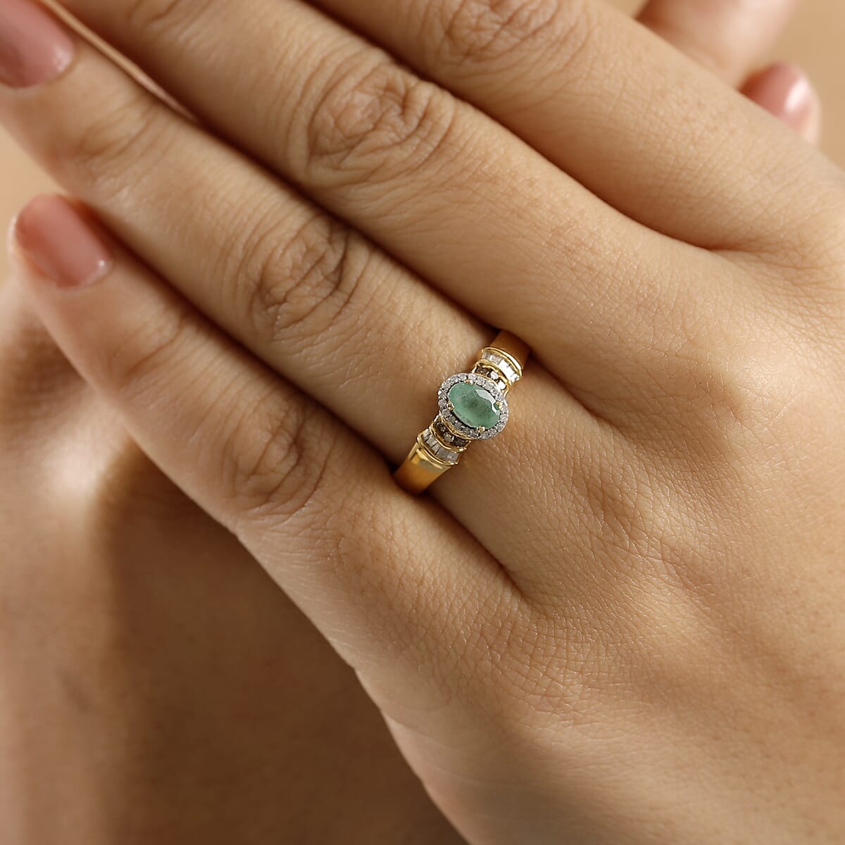 Kagem Zambian Emerald, Natural Champagne and White Diamond 0.65 ctw Halo Ring in 18K Vermeil Yellow Gold Over Sterling Silver (Size 8.0) image number 2