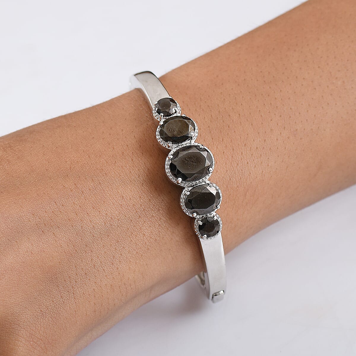 EverTrue Elite Shungite 7.15 ctw Bangle Bracelet in Platinum Over Copper (7.25 In) image number 2