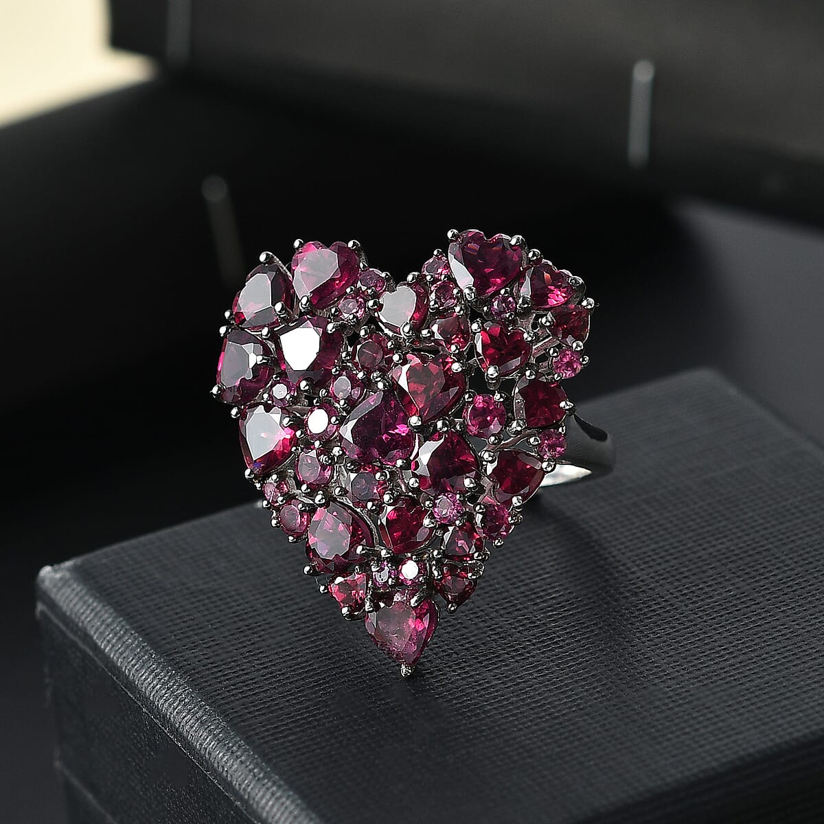 D'Joy Premium Orissa Rhodolite Garnet 9.80 ctw Heart Ring in Rhodium Over Sterling Silver (Size 10.0) image number 1