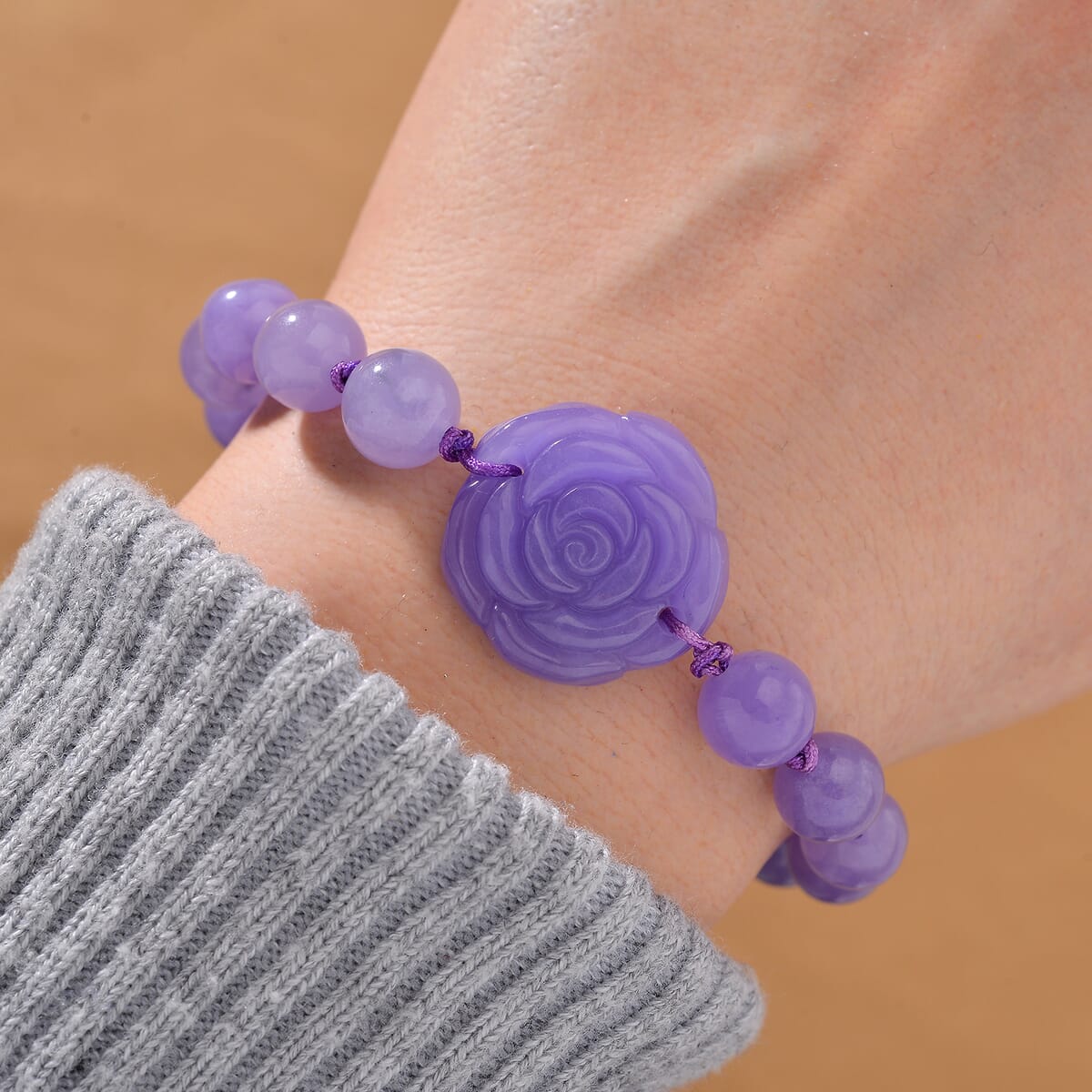 Purple Burmese Jade Beaded Bracelet with Flower (6-9In) 105.00 ctw image number 1