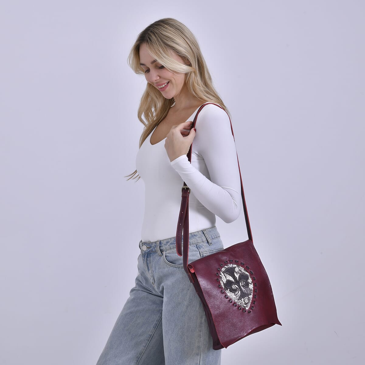 Italy Retro Noble Collection Red Cross and Snakeskin Pattern Genunie Leather Crossbody Bag image number 1