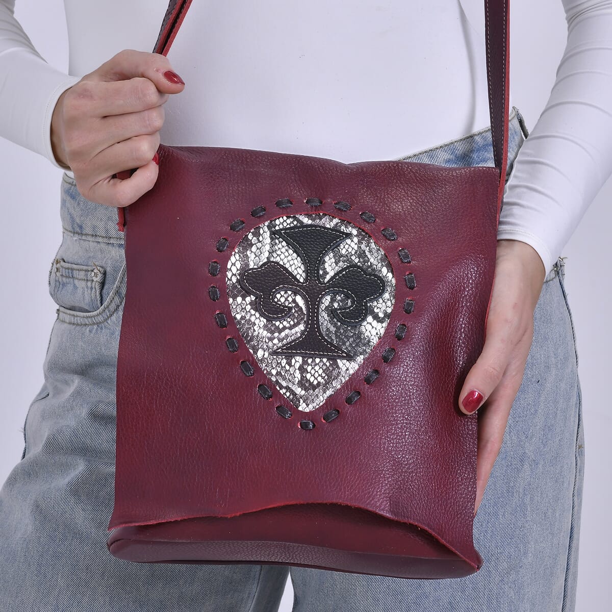 Italy Retro Noble Collection Red Cross and Snakeskin Pattern Genunie Leather Crossbody Bag image number 2