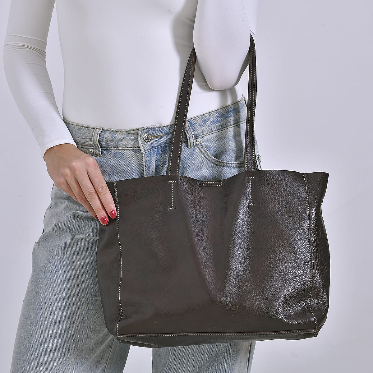 Italy Retro Noble Collection Dark Brown Genuine Leather Tote Bag image number 2