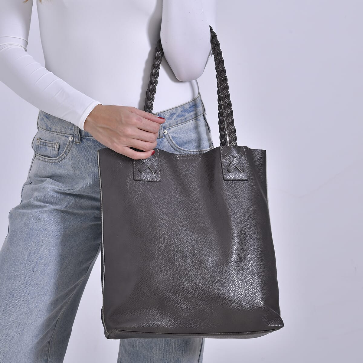 Italy Retro Noble Collection Gray Genuine Leather Tote Bag with Chic Woven Double Handle image number 2