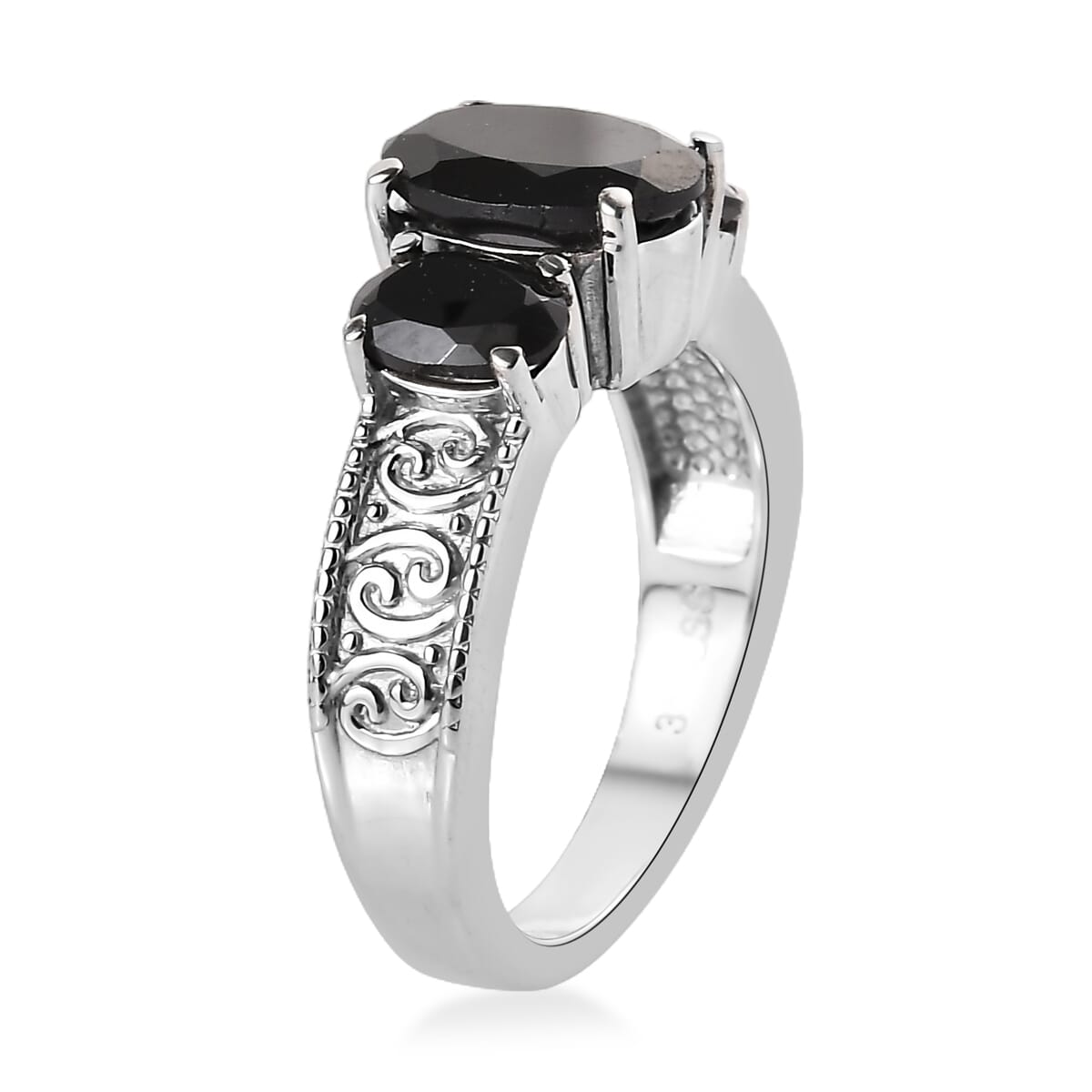 Thai Black Spinel 3.60 ctw 3 Stone Ring in Stainless Steel (Size 11.0) image number 3