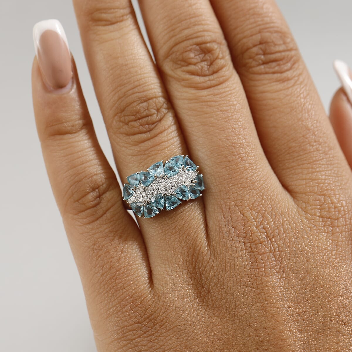 Premium Betroka Blue Apatite and Moissanite 2.90 ctw Ring in Rhodium Over Sterling Silver (Size 9.0) image number 2