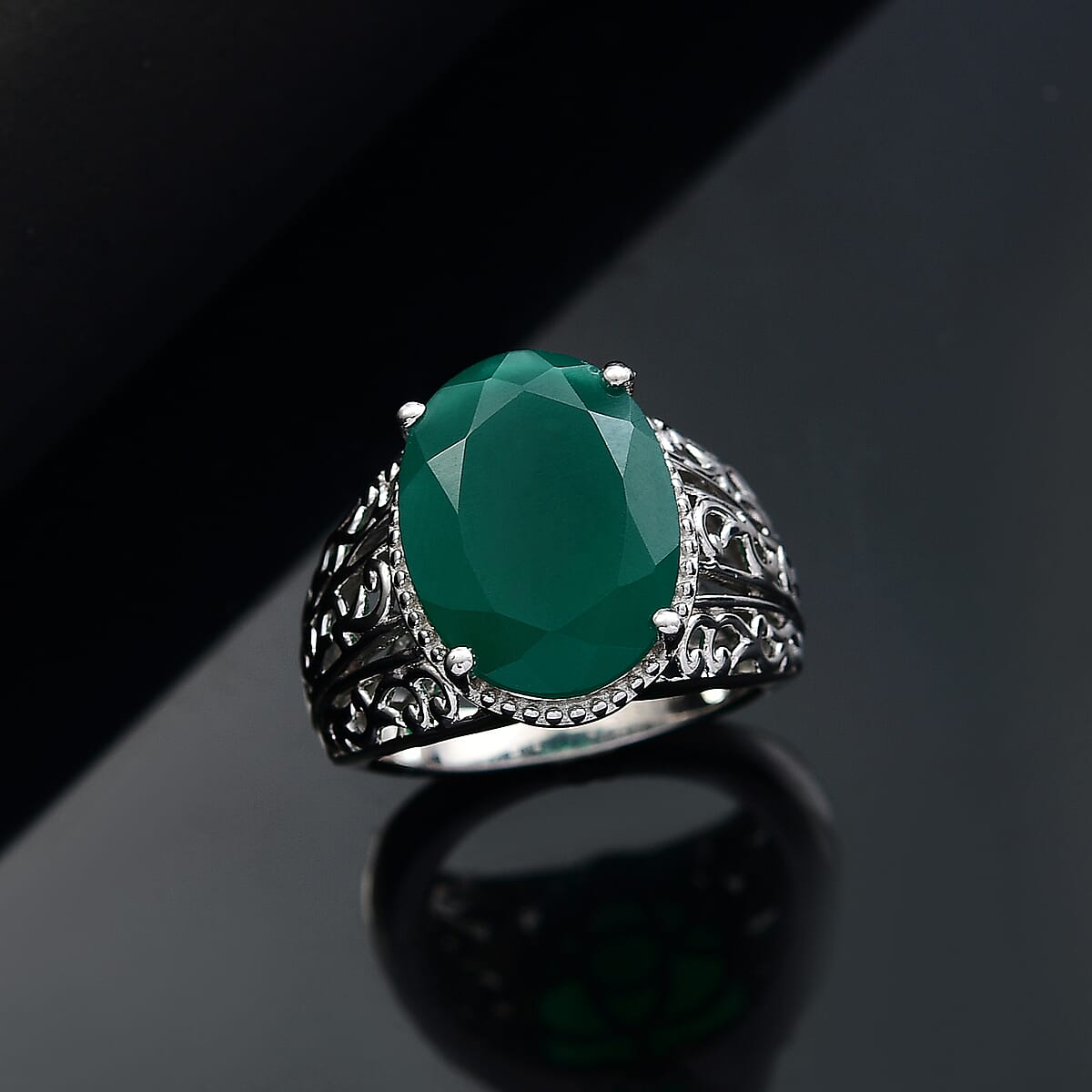 Karis Verde Onyx 7.70 ctw Ring in 18K YG Plated and Platinum Bond (Size 9.0) image number 1