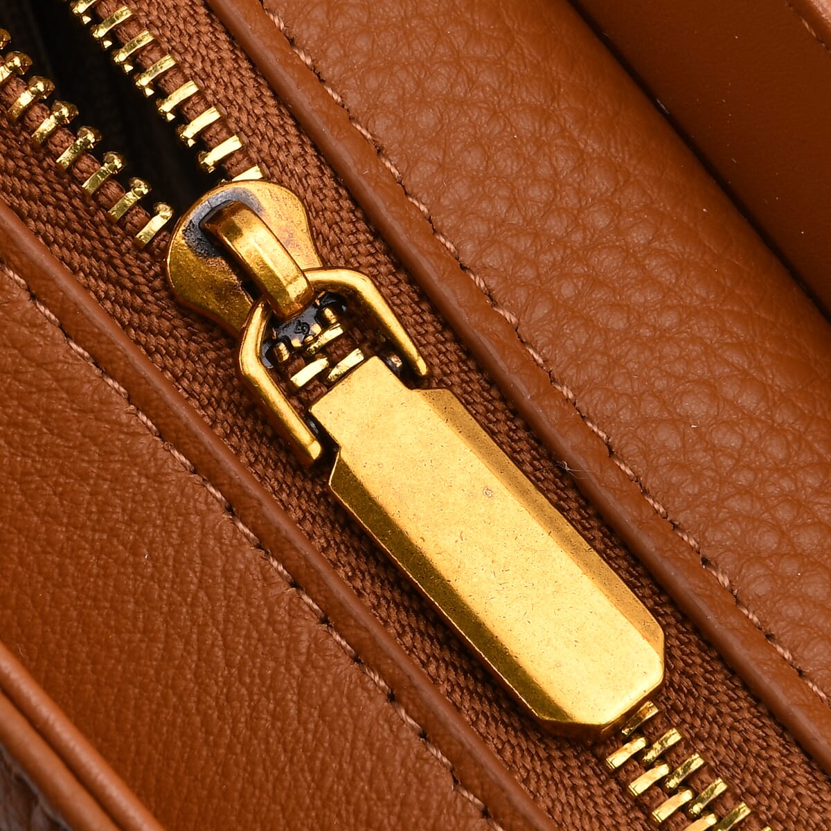 Italy Retro Noble Collection Tan Genuine Leather Crossbody Bag with Adjustable Shoulder Strap (12x5.32x7.09) image number 5