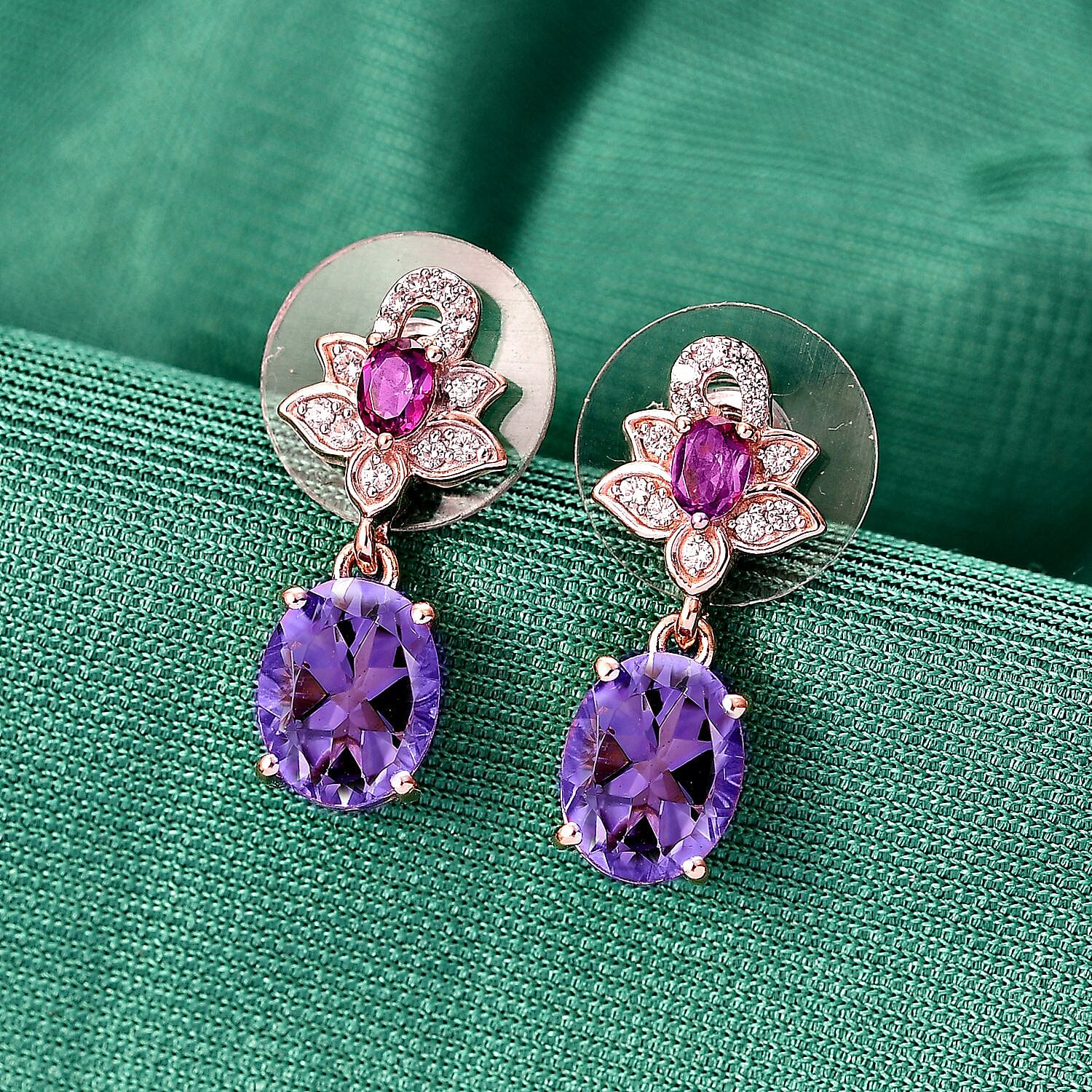 Default Title - Product card gallery slide 2 (10145870217499)