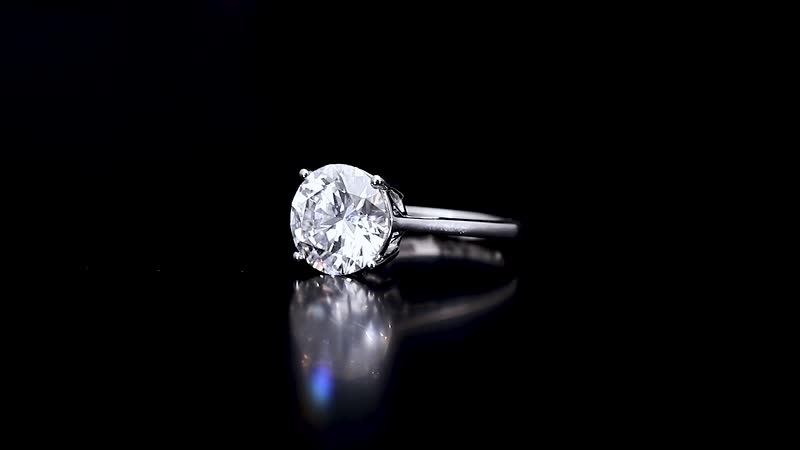 IGI Certified 950 Platinum Asscher Cut Luxuriant Lab Grown Diamond (G, VS2) Ring (Size 8.0) 5.00 ctw