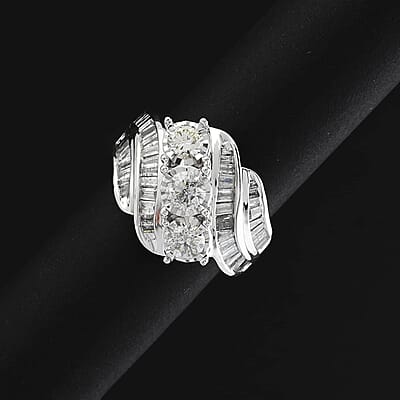 White Diamond Ring in 10K White Gold 2.00 ctw (Size 6.0)