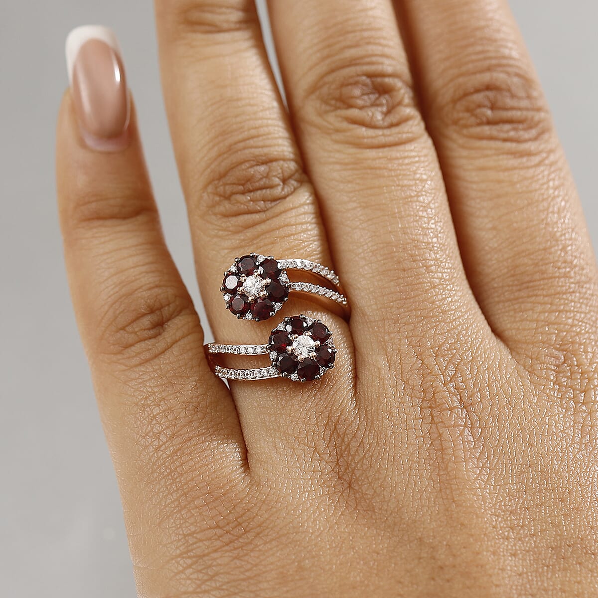 D'Joy Premium Anthill Garnet and White Zircon 2.40 ctw Scarlet Bloom Ring in 18K Vermeil Rose Gold Over Sterling Silver (Size 7.0) image number 2