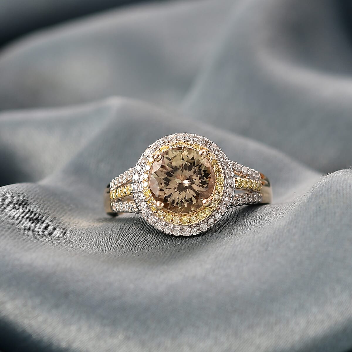 Luxoro AAA Turkizite, Natural Yellow and White Diamond I2 3.00 ctw Double Halo Ring in 10K Yellow Gold (Size 9.0) 4.30 Grams image number 1