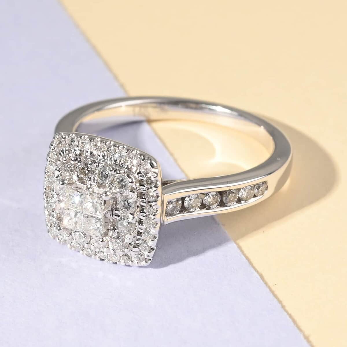 NY Closeout Diamond G-H I1 0.75 ctw Cluster Ring in 14K White Gold (Size 6.0) 4.20 Grams image number 1