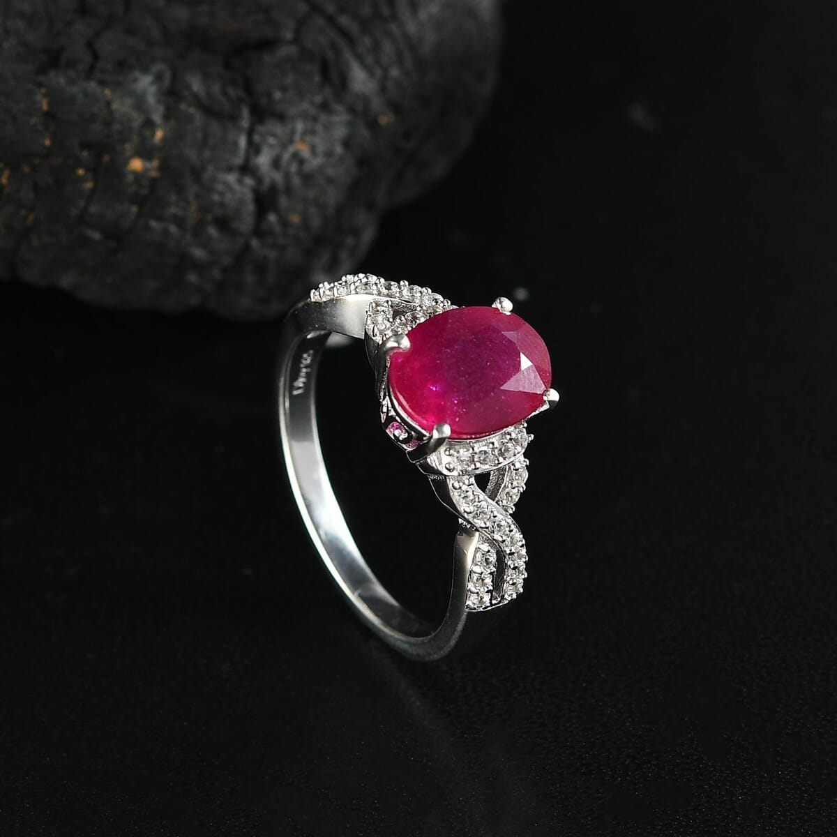 Premium Niassa Ruby (FF) and White Zircon 3.30 ctw Infinity Ring in Rhodium Over Sterling Silver (Size 11.0) image number 1
