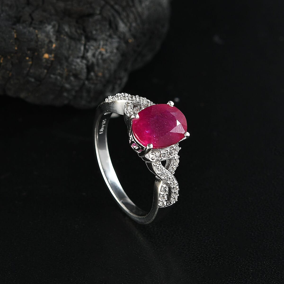 Premium Niassa Ruby (FF) and White Zircon 3.30 ctw Infinity Ring in Rhodium Over Sterling Silver (Size 7.0) image number 1