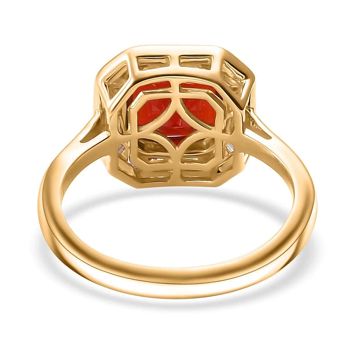 Luxoro Premium Crimson Fire Opal and Diamond 1.90 ctw Halo Ring in 10K Yellow Gold (Size 6.5) image number 4