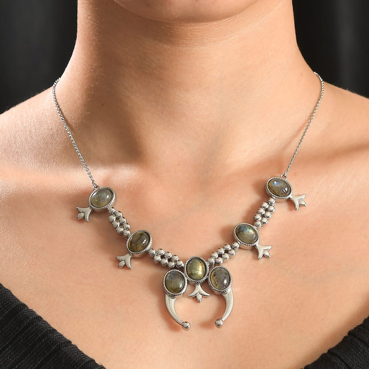 Madagascar Fire Labradorite 25.50 Squash Blossom Necklace 18 Inches in Stainless Steel image number 2