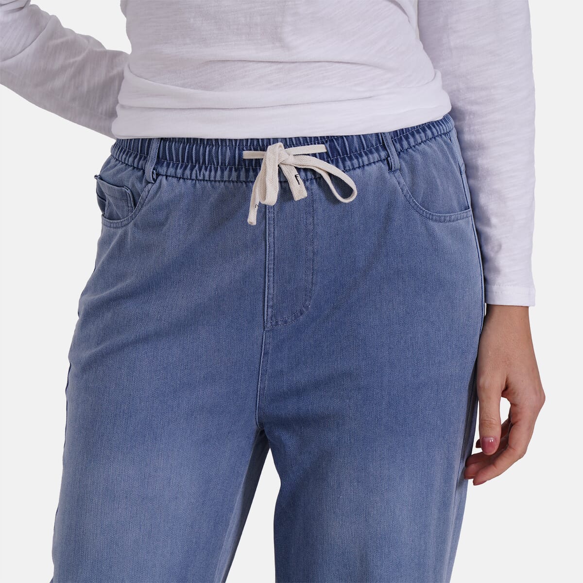 TAMSY Blue Star Med Wash Rhinestone Stretch Denim Pant with Pockets - (One Size L-XL) image number 4