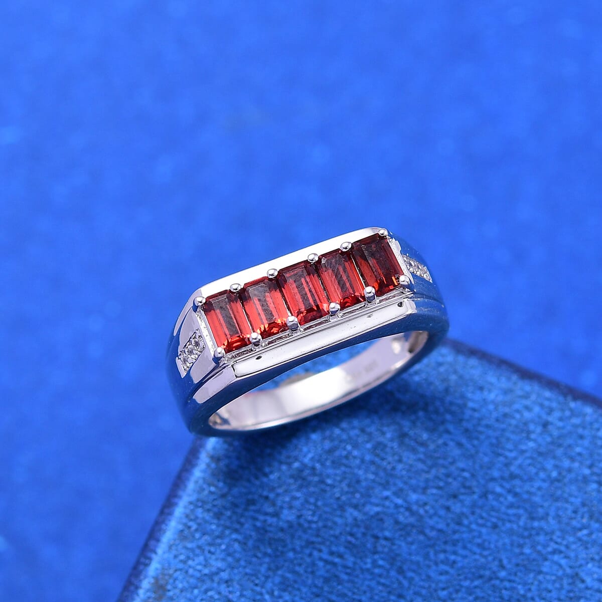 Mozambique Garnet and White Zircon 2.00 ctw Men's Ring in Rhodium Over Sterling Silver (Size 14.0) image number 1