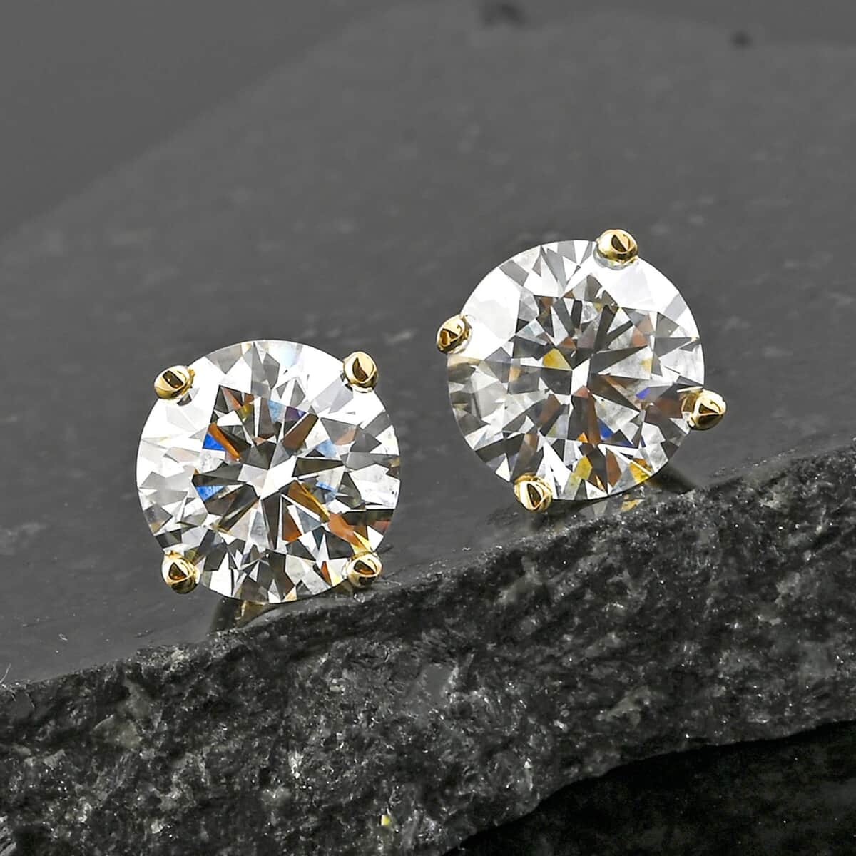 Luxuriant Lab Grown Diamond G-VS2 5.00 ctw Earrings in 14K Yellow Gold image number 1