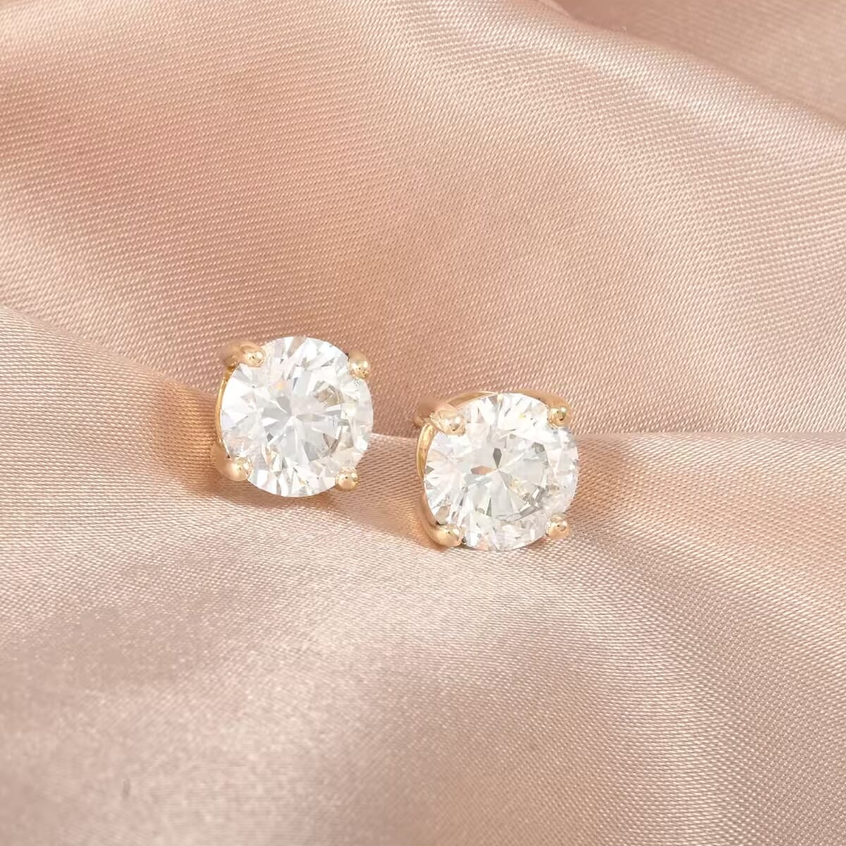 Luxuriant Lab Grown Diamond VS2-G 7.00 ctw Earrings in 14K Yellow Gold image number 7