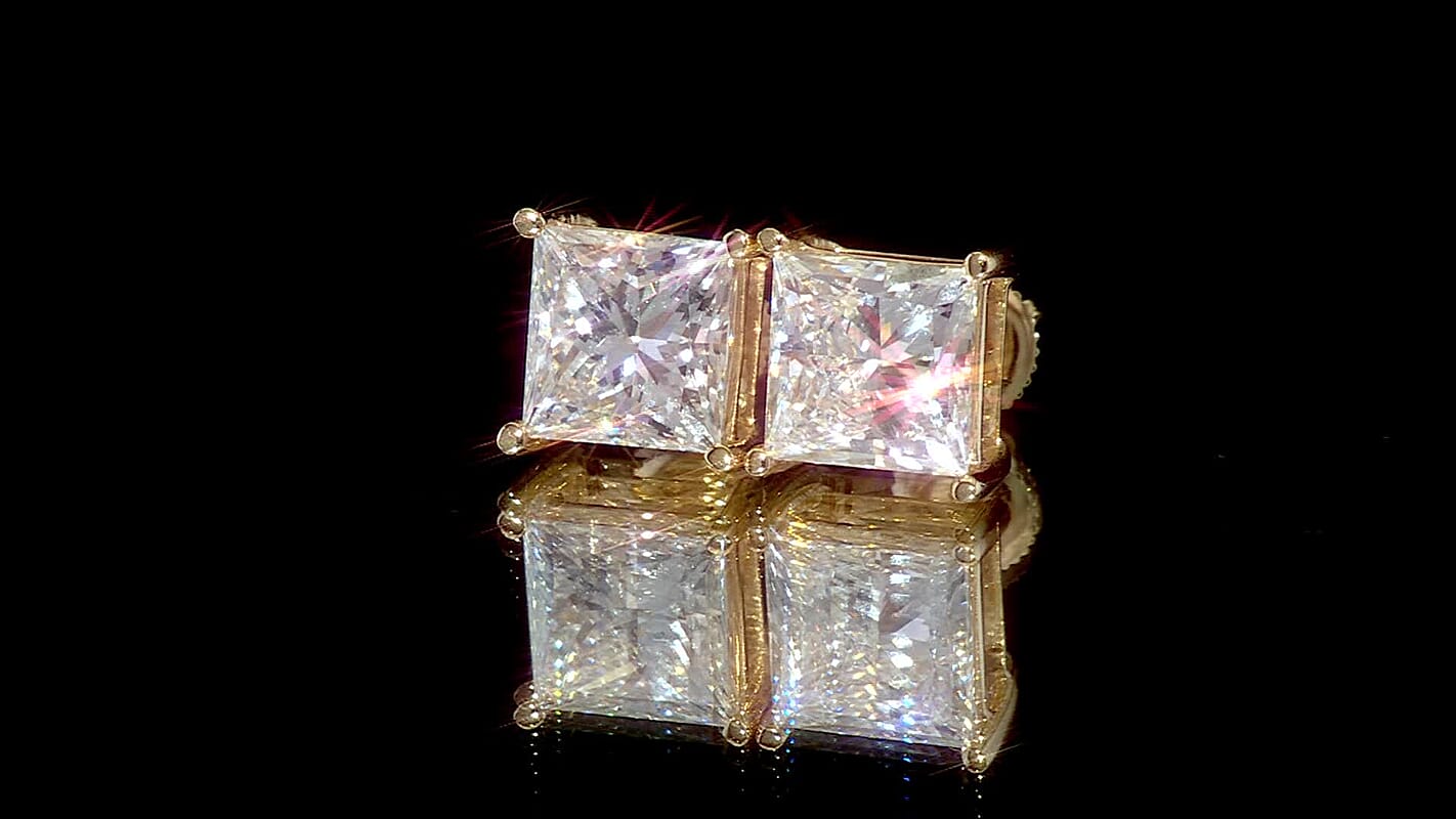 Luxuriant Lab Grown Diamond VS2-G 7.00 ctw Earrings in 14K Yellow Gold