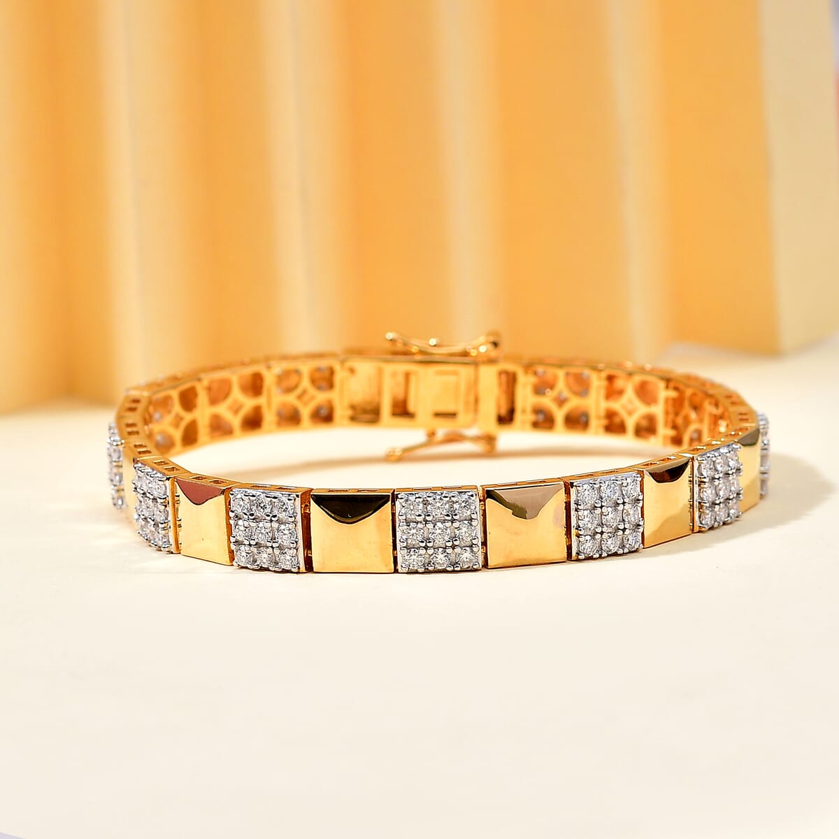 Moissanite 3.00 ctw Bracelet in Vermeil Yellow Gold Over Sterling Silver (7.25 In) image number 1