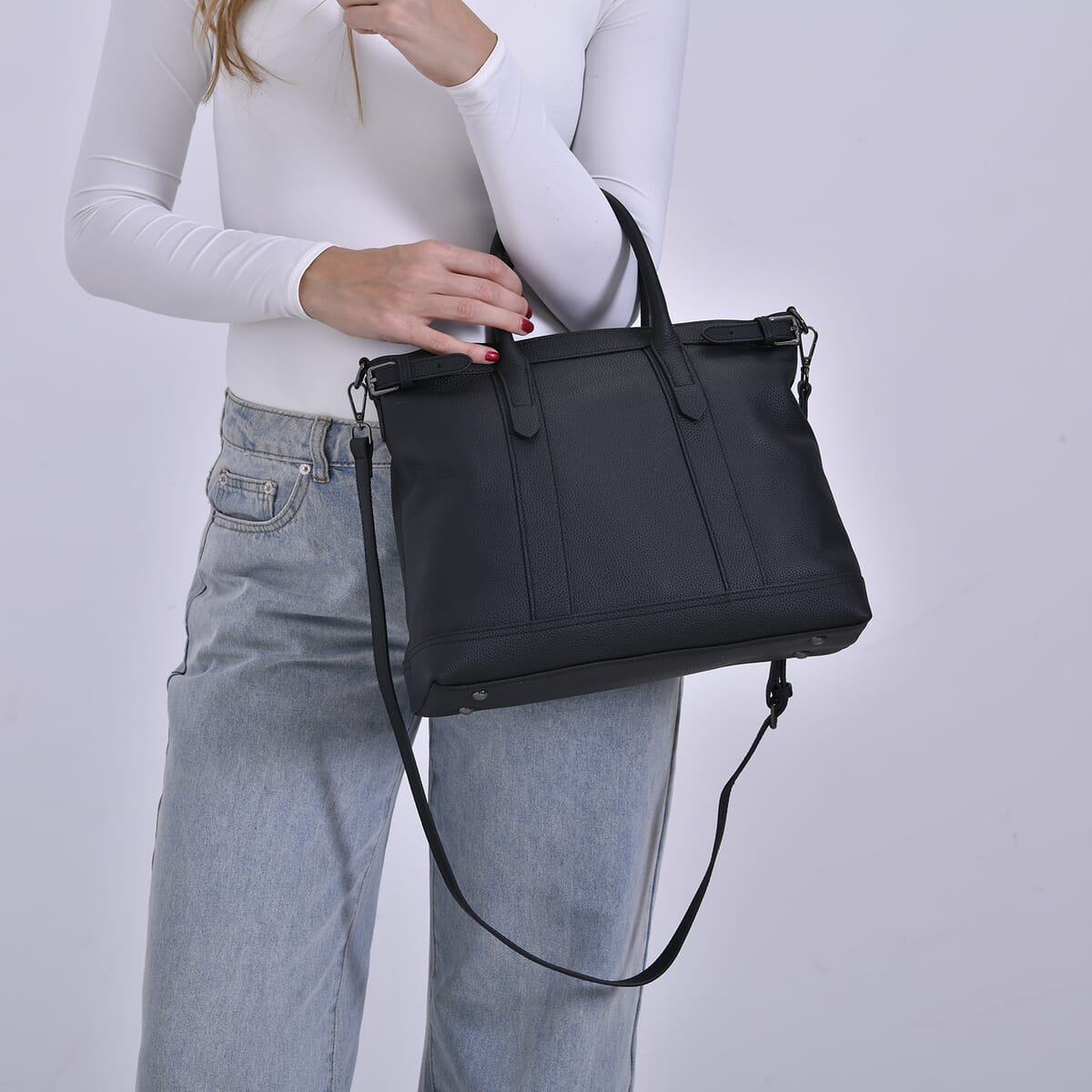 Black Genunie Leather Crossbody Bag with Adjustable Shoulder Strap image number 2