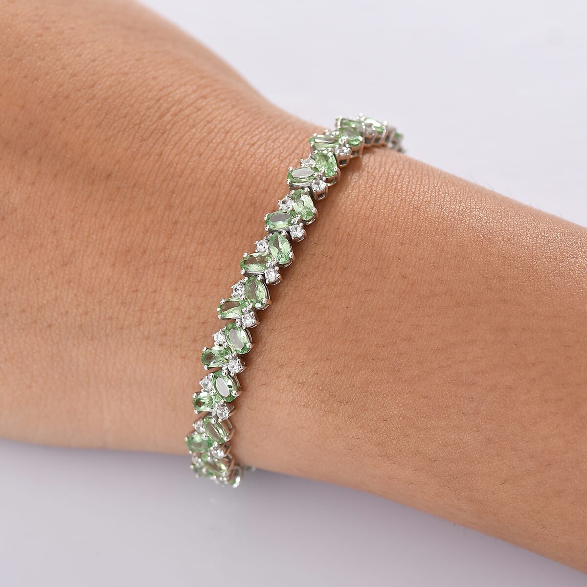 D'Joy Tsavorite Garnet and White Zircon 14.75 ctw Bracelet in Rhodium Over Sterling Silver (7.25 In) image number 2