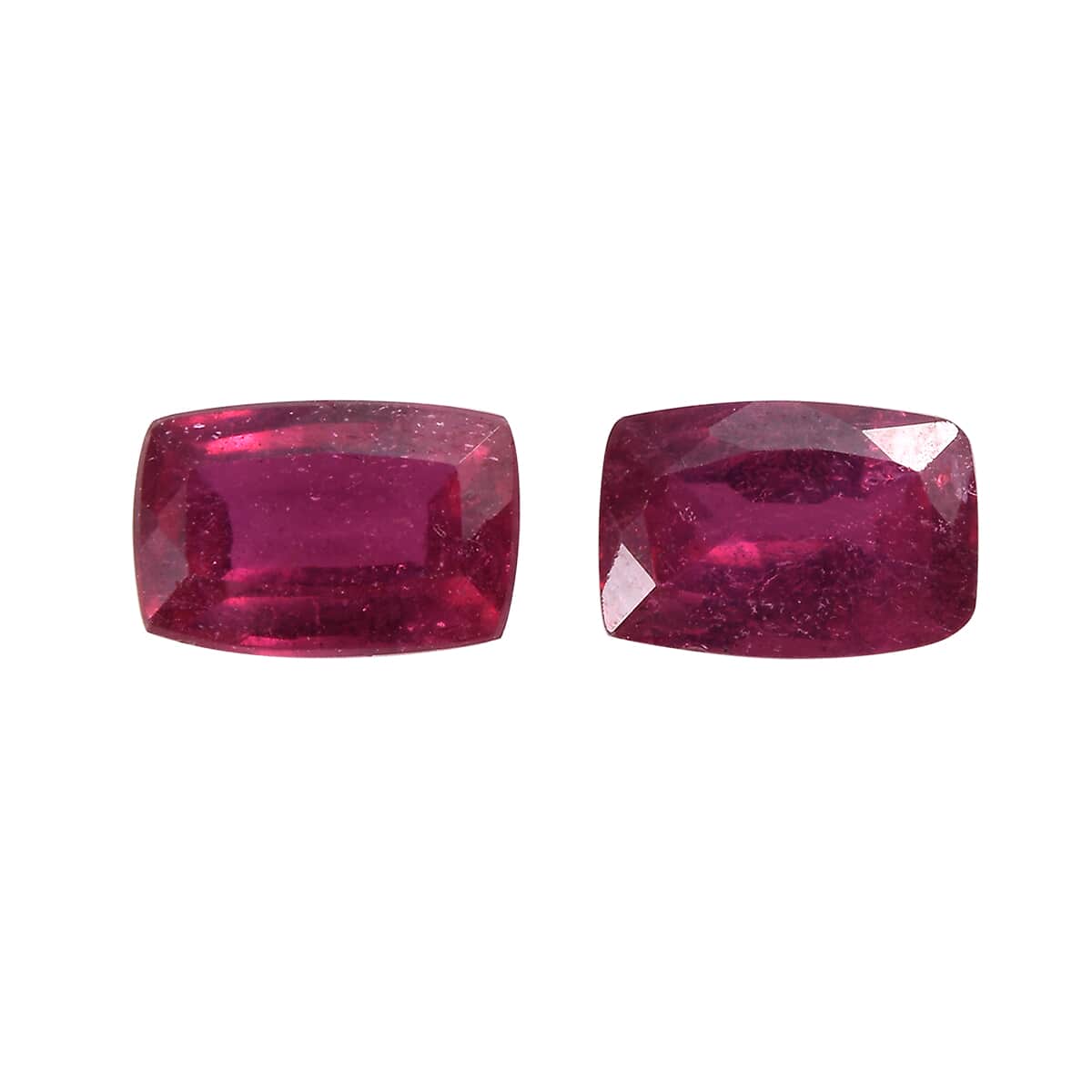 Premium Niassa Ruby (FF) Set of 2 (Cush 6x4mm) 1.23 ctw image number 0