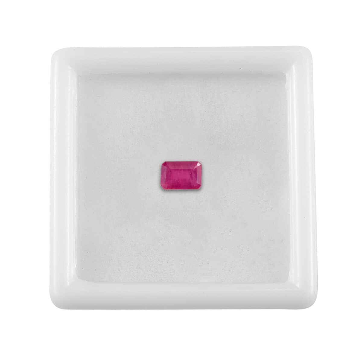 Niassa Ruby (FF) (Oct 6x4mm) 0.72 ctw image number 3