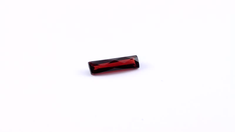 Premium Mozambique Garnet (Bgt 12x3mm) 1.00 ctw Loose Gemstone