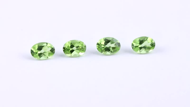 Premium Peridot Set of 4 (Ovl 7x5mm) 3.23 ctw Loose Gemstone