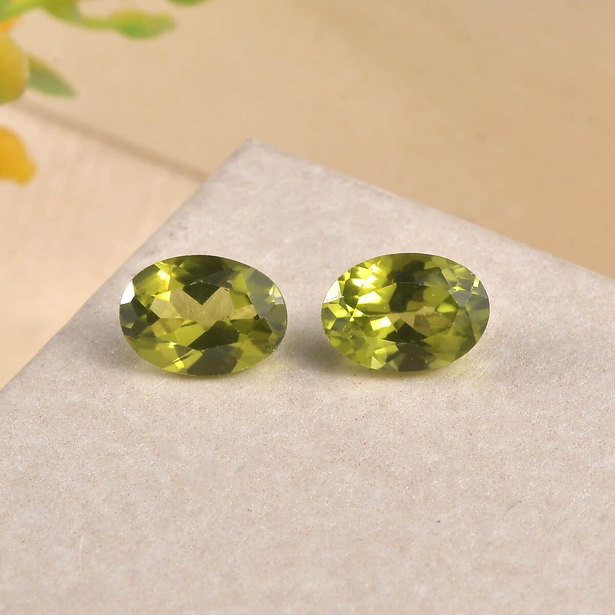 Arizona Peridot Set of 2 (Ovl 7x5mm) 1.62 ctw Loose Gemstone image number 1