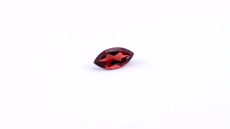 Premium Mozambique Garnet (Mrq 10x5mm) 1.01 ctw Loose Gemstone