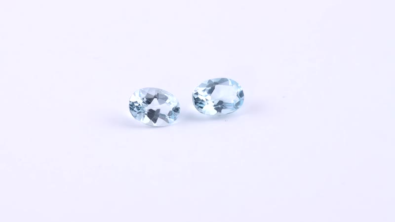 Sky Blue Topaz Set of 2 (Ovl 7x5mm) 1.90 ctw Loose Gemstone