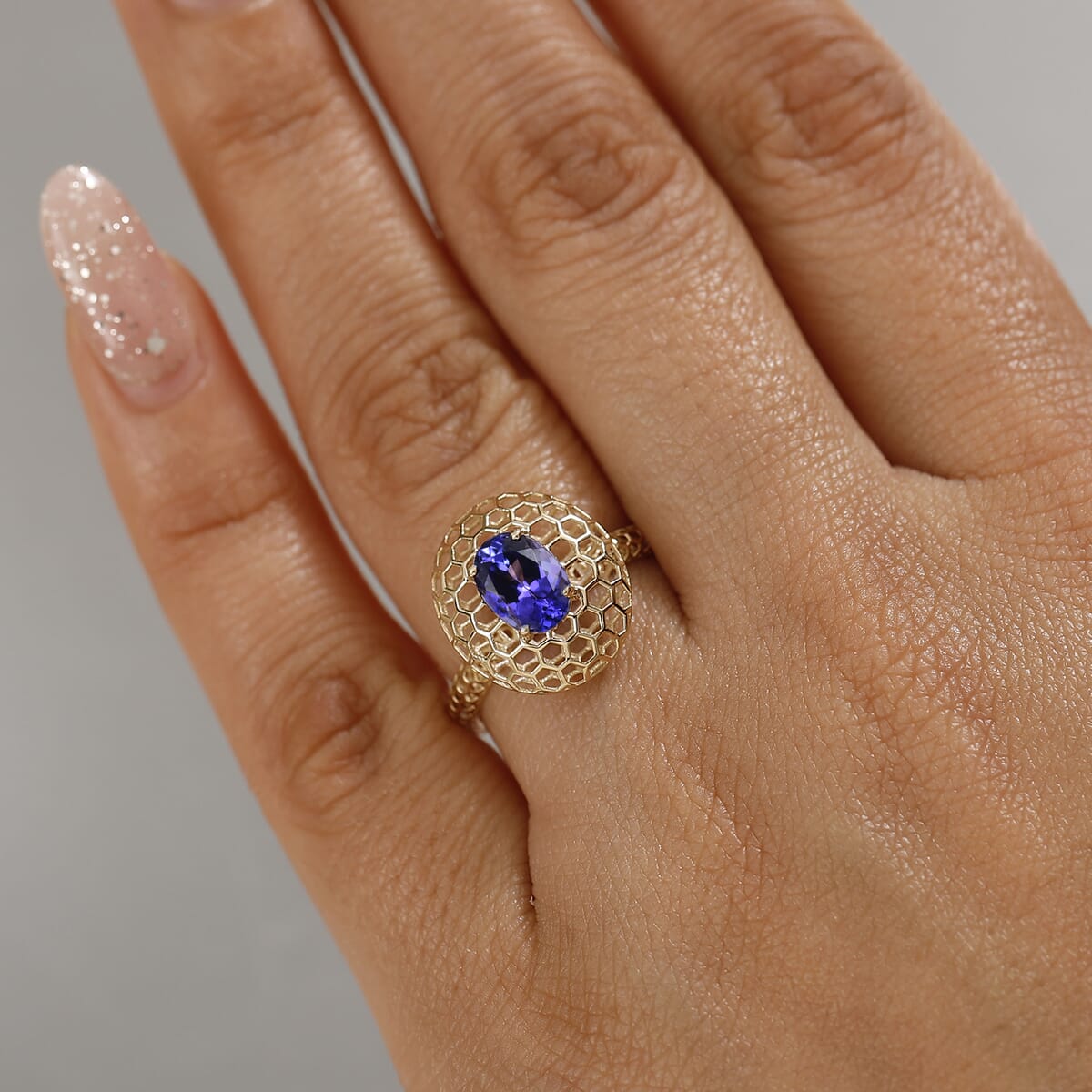 Mirage Collection AAA Tanzanite 1.15 ctw Ring in 10K Yellow Gold (Size 8.0) image number 2