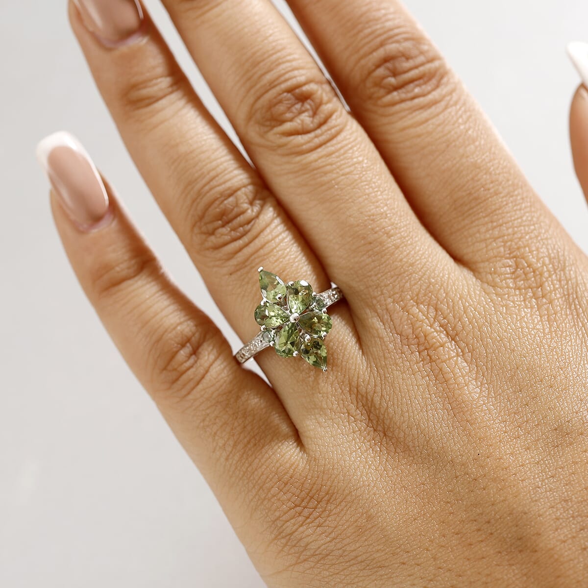 Natural Green Apatite and White Zircon 2.80 ctw Ring in Rhodium Over Sterling Silver (Size 9.0) image number 2