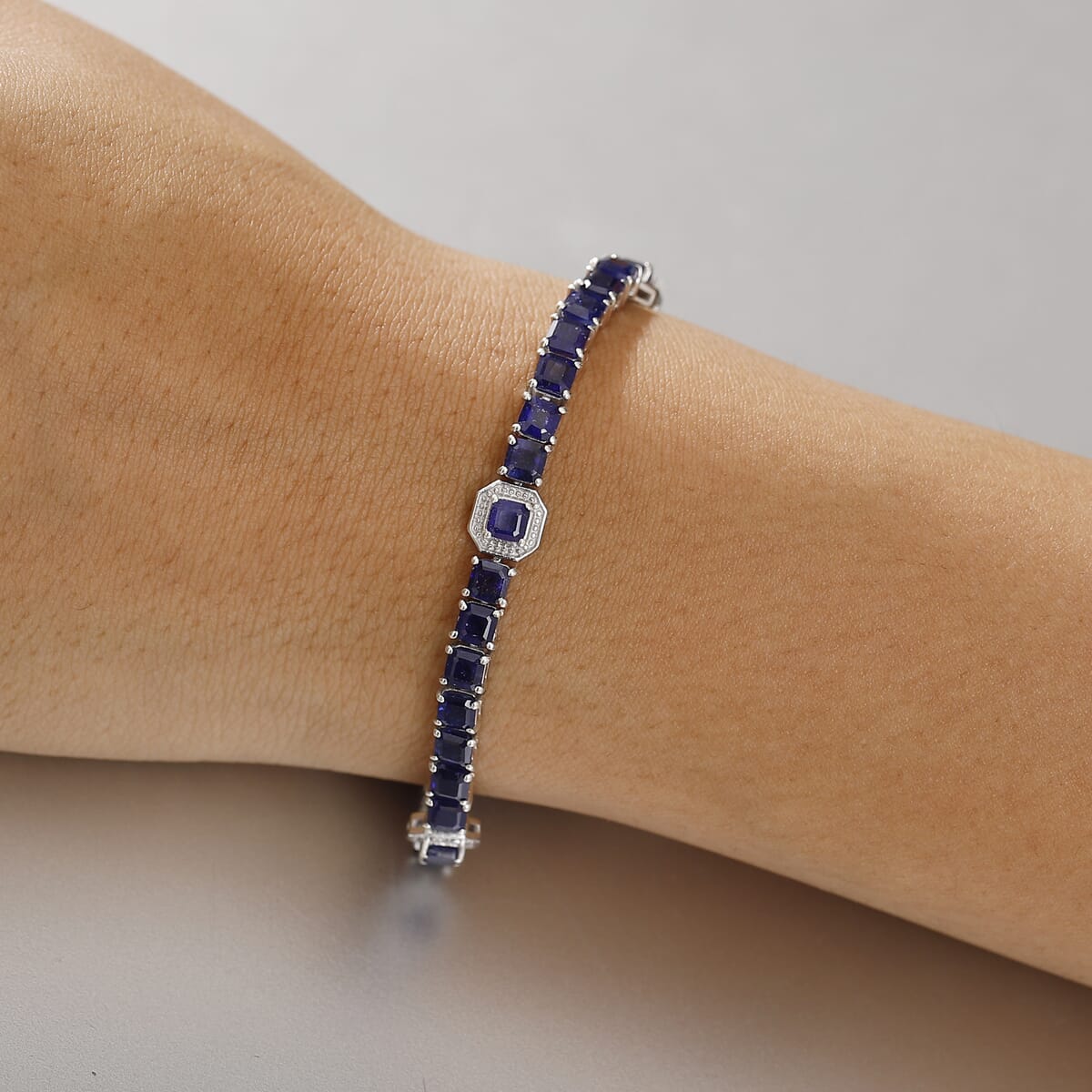 Asscher Cut Masoala Sapphire (D) 18.10 ctw Serene Harmony Bracelet in Rhodium Over Sterling Silver (7.25 In) image number 2