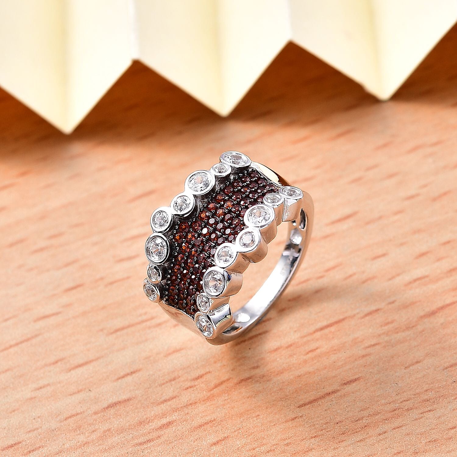 10 - Product card gallery slide 2 (10145893482779)