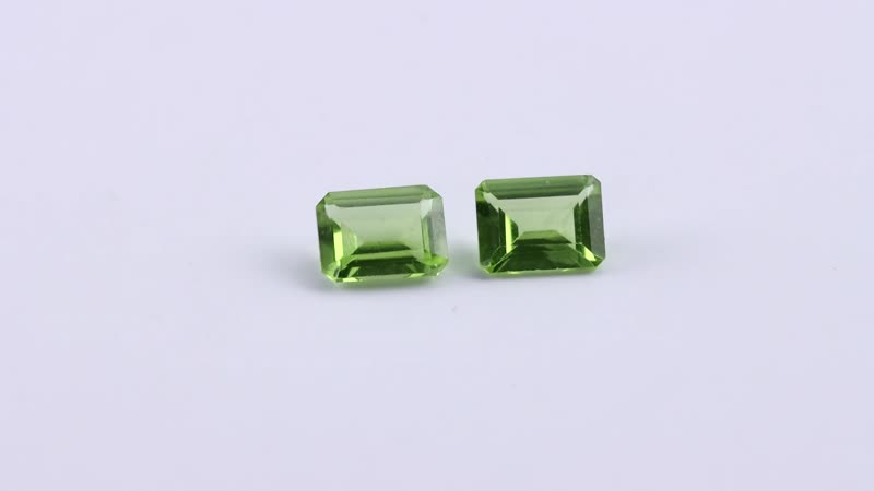 Peridot Set of 2 (Oct 8x6mm) 2.78 ctw Loose Gemstone