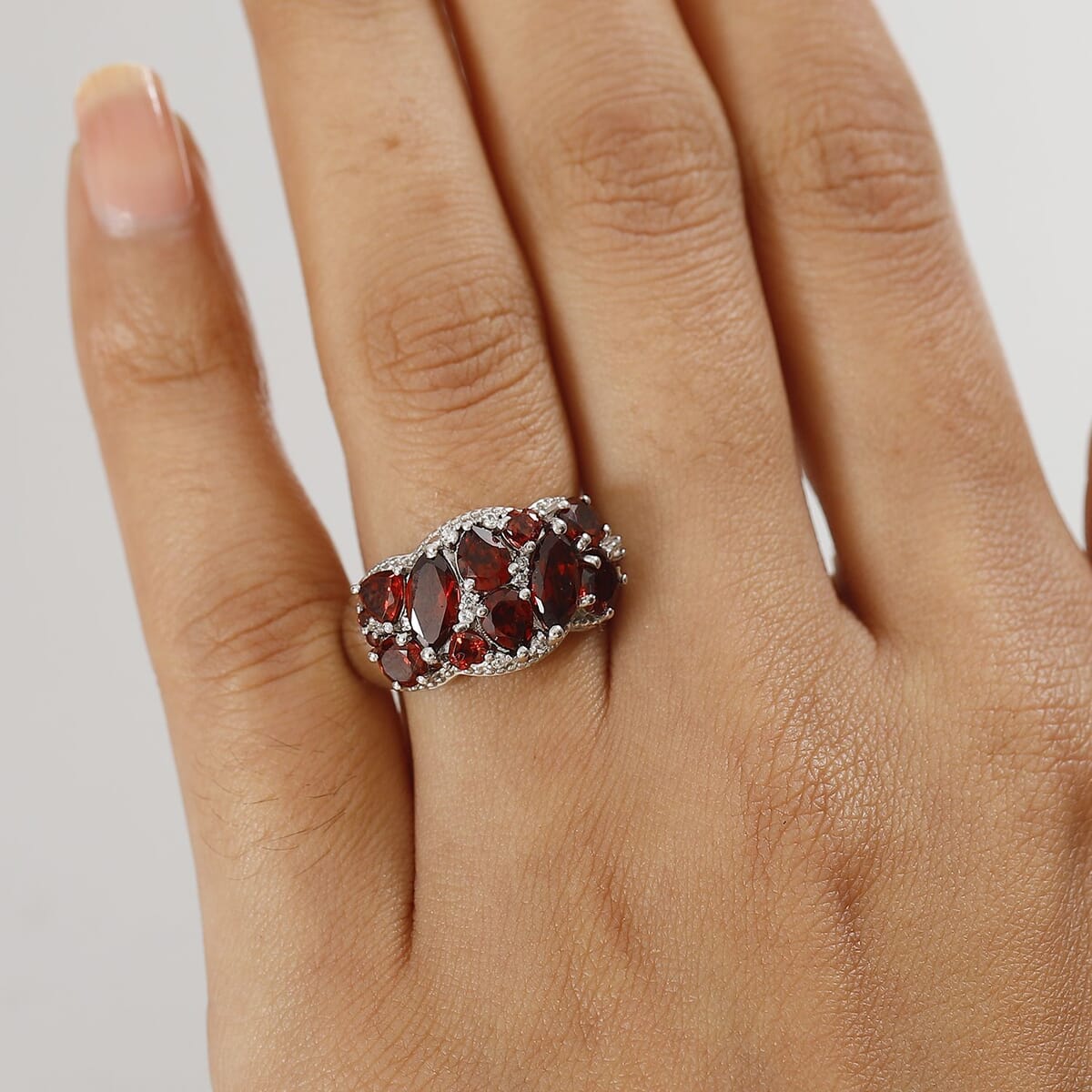 Mozambique Garnet and White Zircon 4.00 ctw Ring in Platinum Over Sterling Silver (Size 8.0) image number 2