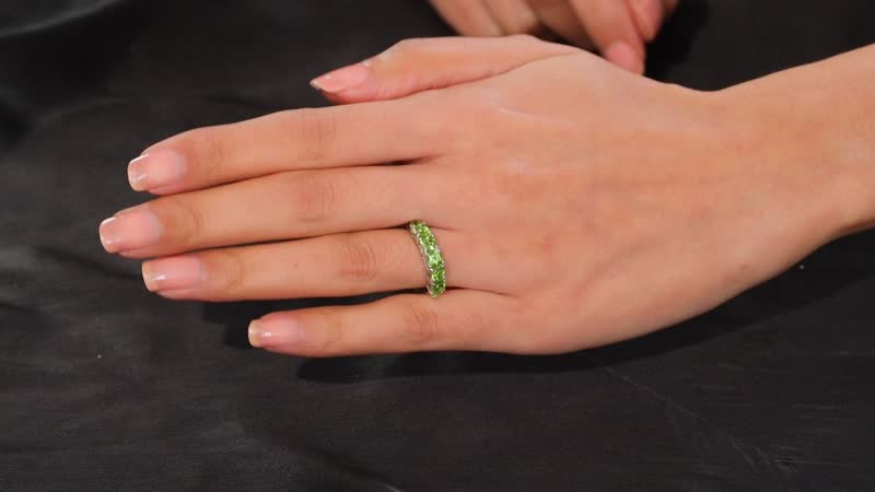 Arizona Peridot 2.20 ctw Band Ring in Platinum Over Sterling Silver (Size 10.0)