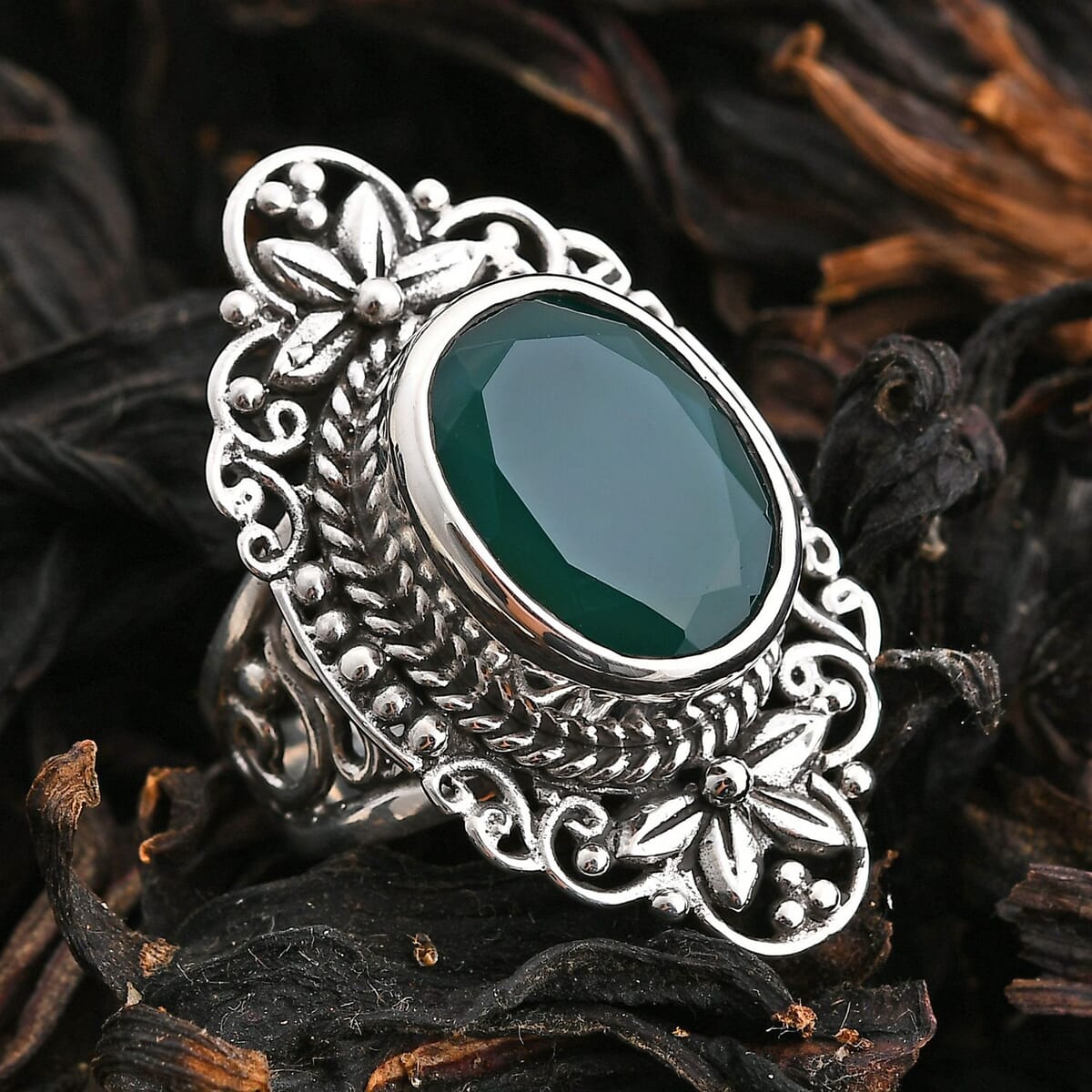 Bali Legacy Verde Onyx 7.50 ctw Floral Ring in Sterling Silver (Size 9.0)  image number 1